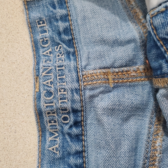 NWT American Eagle Vintage Hi-Rise Festival Shorts – Painted Graphics – Size 4 - Picture 9 of 10